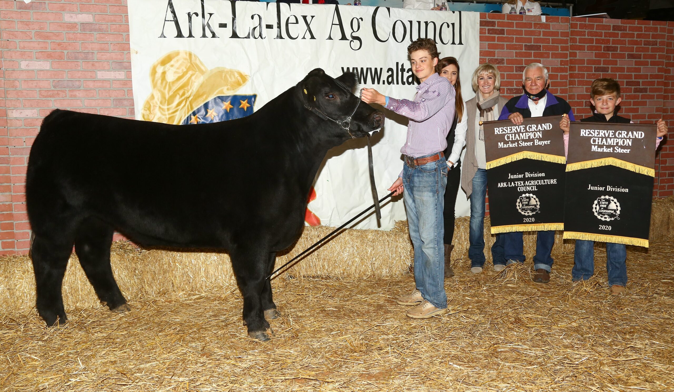 RC steer Luke Domingue -Lafayette buyer Manpower Tempory Services, Rotary Club of S’port, Commisioner Strain, DVM